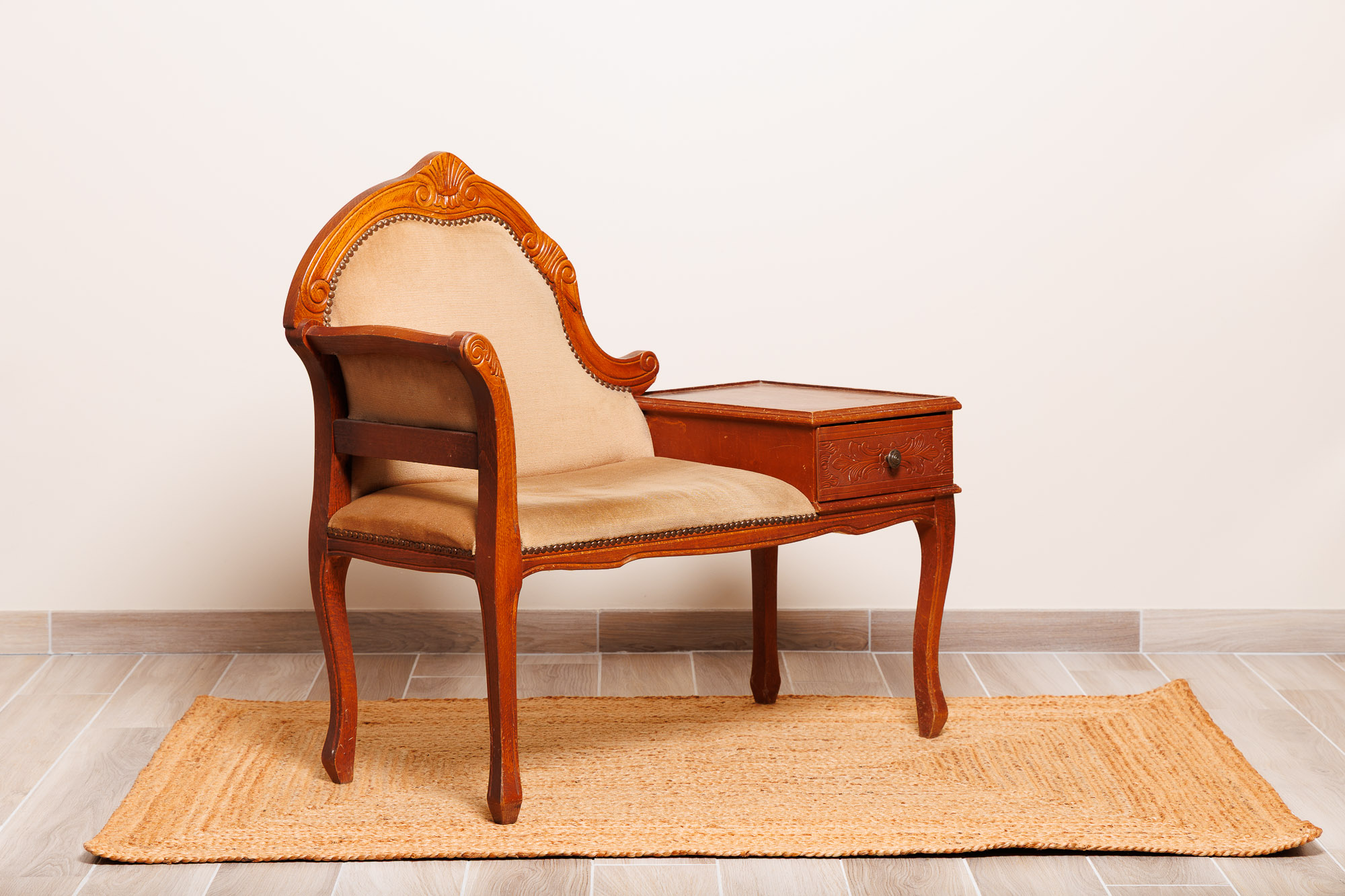 Chaise en rotin à louer pour mariage